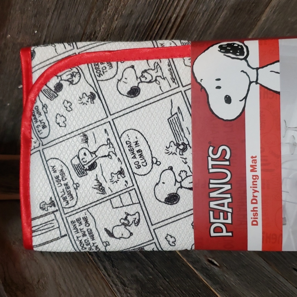 Snoopy and friends dish drying mat NWT - Picture 2 of 3